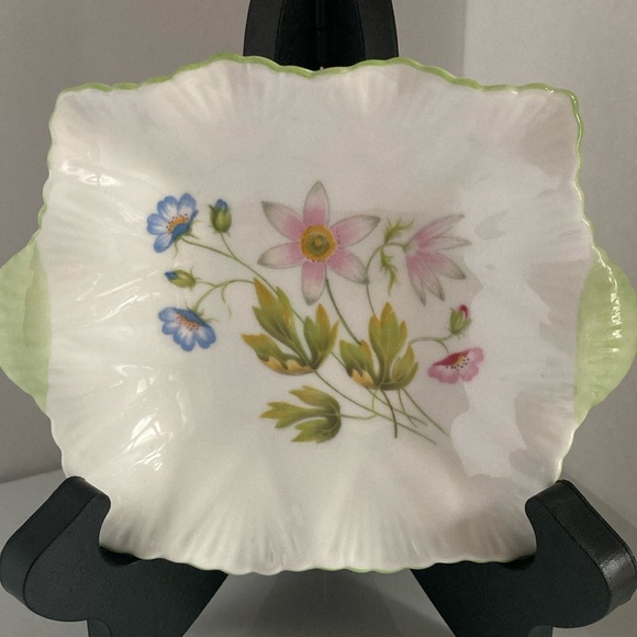 Vintage Shelley Fine Bone China Wildflower trinket dish - Picture 1 of 3